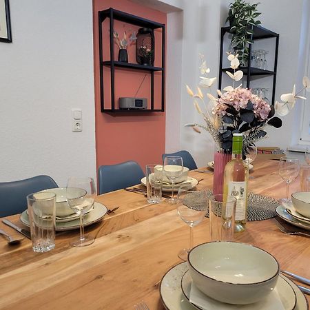 T21 - Apartment Direkt Im Zentrum Mit Parkplatz 켐니츠 외부 사진